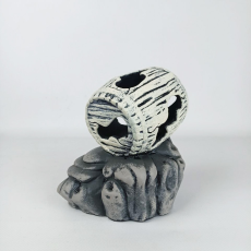 Декорация Бочка на камнях белая, 19,5х15х17