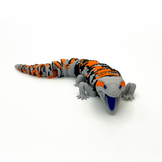 Игрушка подвижная 3D принтер Ящерица с синим языком оранжевая