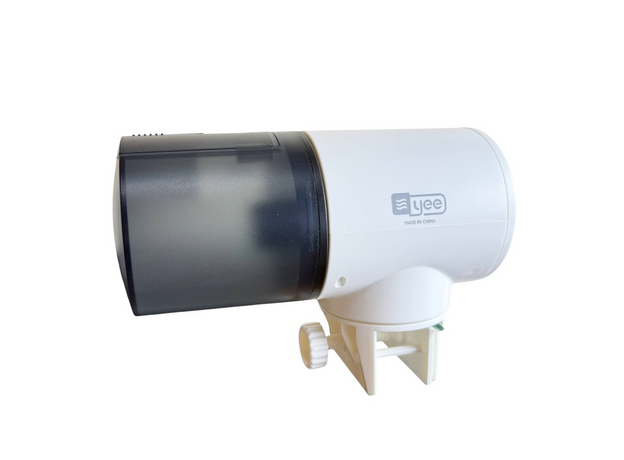 Автокормушка YEE YSQ-750 для аквариума, питание от батареек типа AA